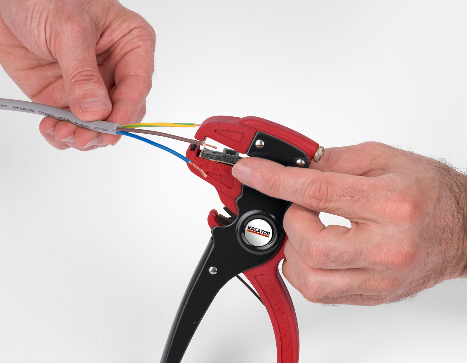 Automatisk afisoleringstang til kabler op til 6 mm