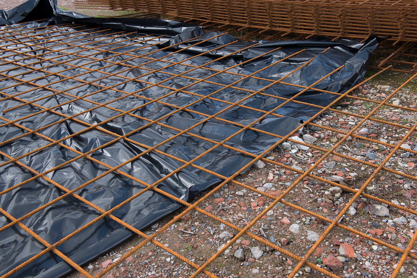 Beskyttelses overdækning sort 0,1 mm 4 m x 6 m