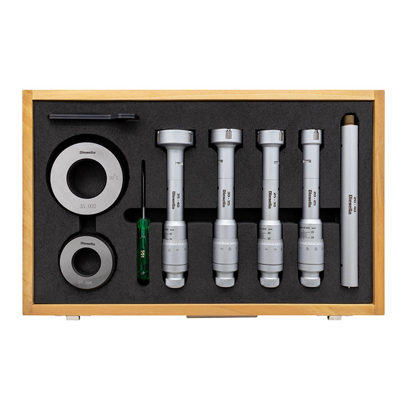 Indvendig 3-punkt mikrometer 20–40 mm (inkl. kontrolringe og forlænger)
