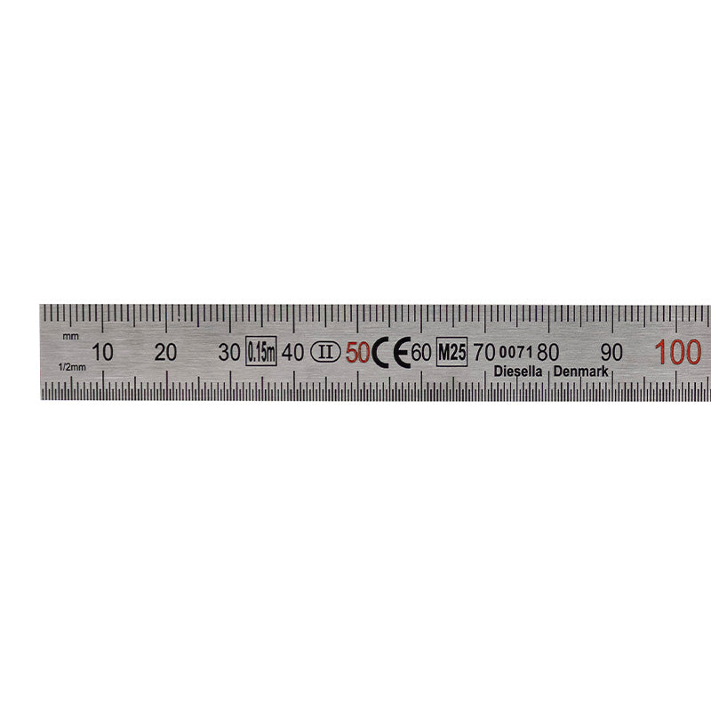 Stållineal 150 × 15 × 0,5 mm, klasse II