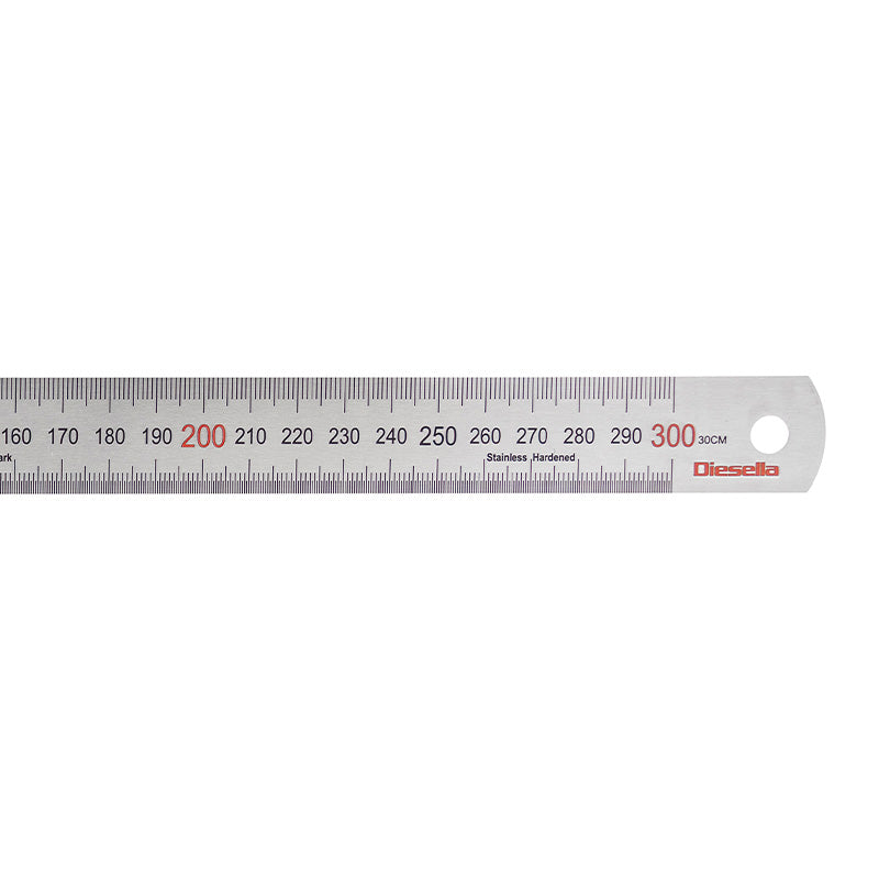 Stållineal 300 × 25 × 1,0 mm, klasse II