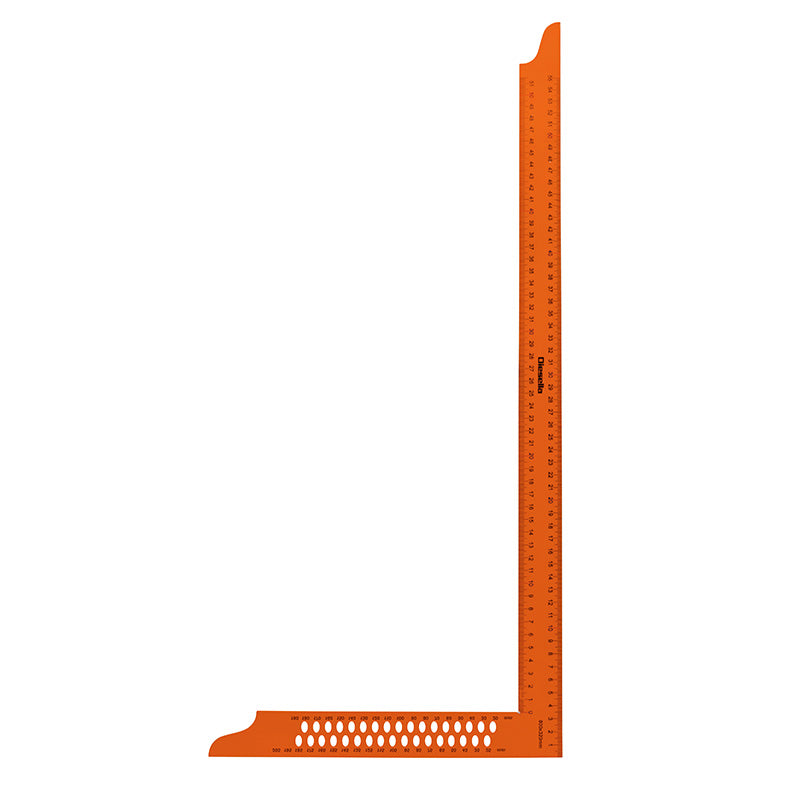 Tømrervinkel 800 × 320 × 35 mm (orange) med dobbelt skala og opmærkningshuller