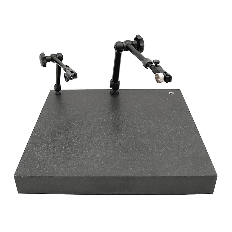 Granitbord 400 × 400 × 50 mm med 3xM8-gevindhuller DIN 876/0