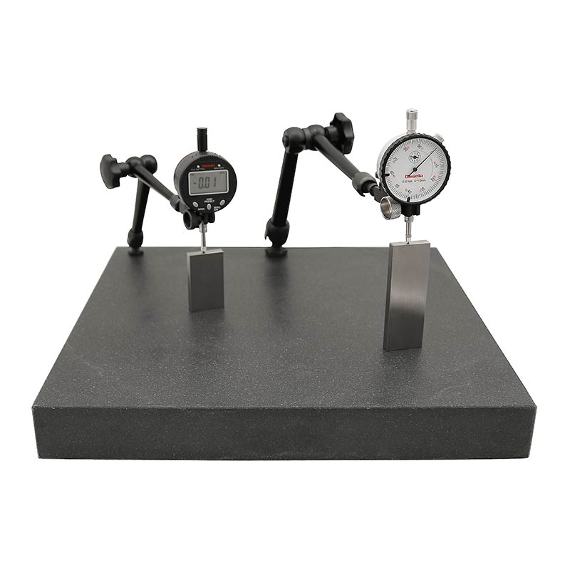 Granitbord 400 × 400 × 50 mm med 3xM8-gevindhuller DIN 876/0