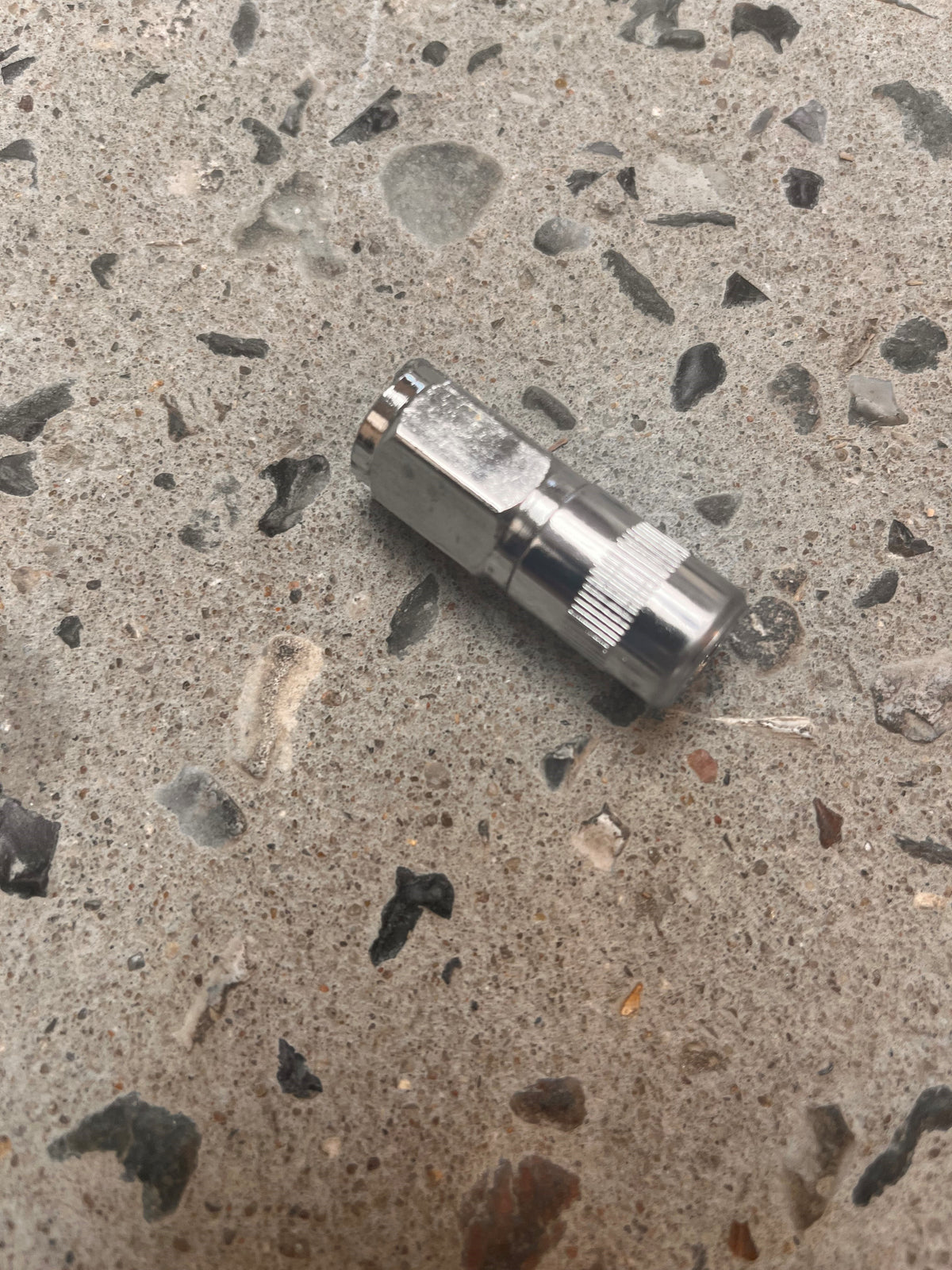 Smørenippel til fedtpresser 18 volt