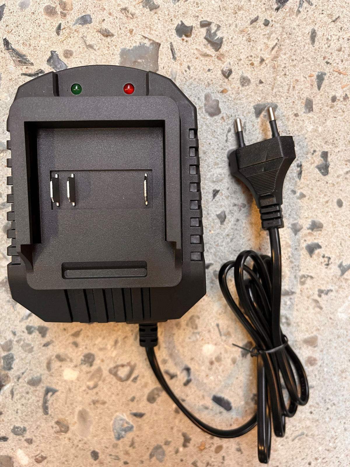 Lader til 21 volt fedtpresser
