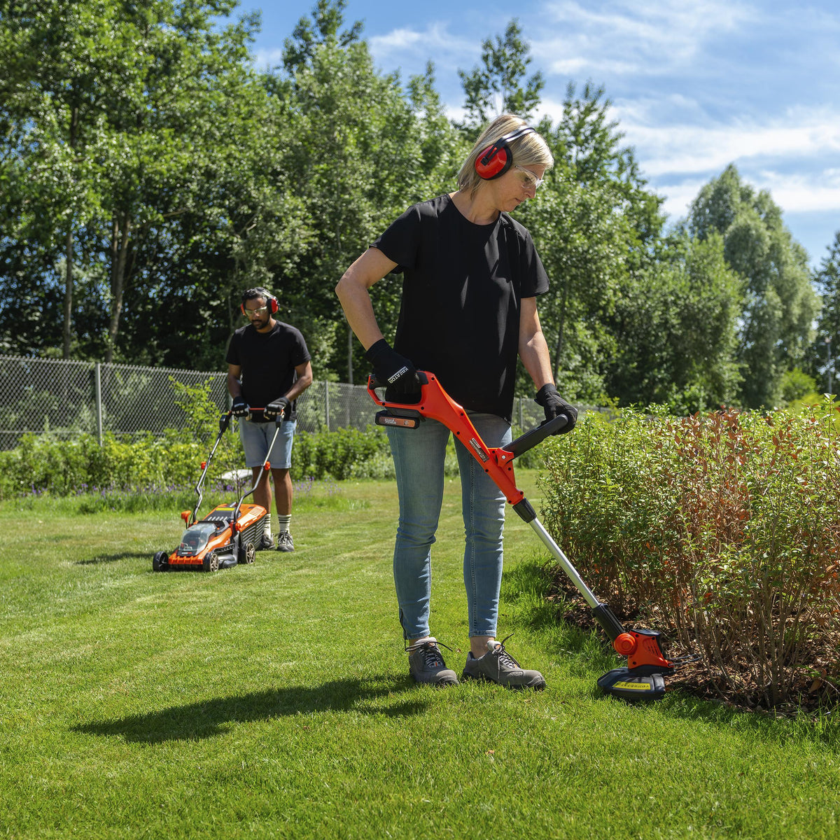 Plæneklipper+Græstrimmer kombipakke 20V