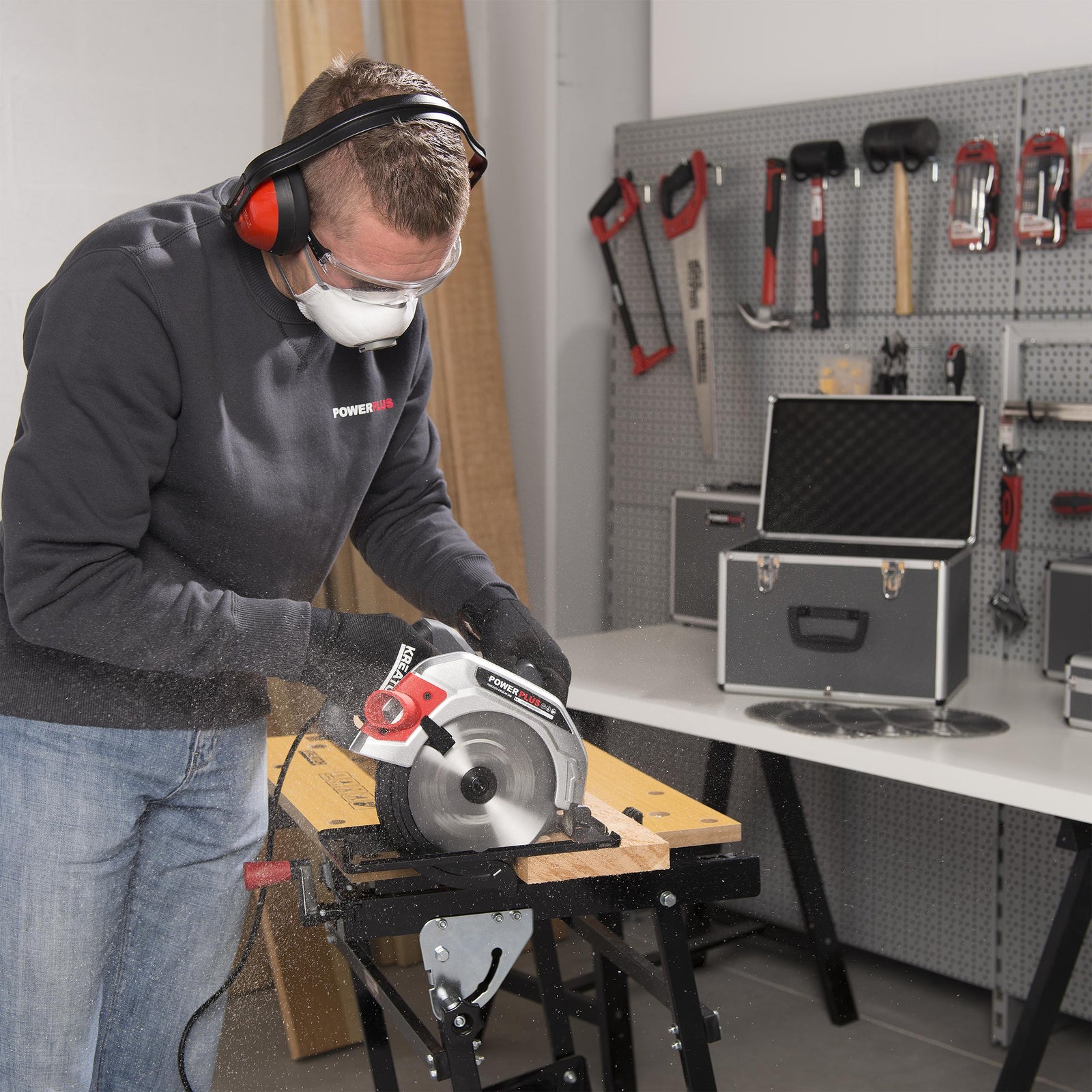 Rundsav 1200 W med klinge Ø185 mm