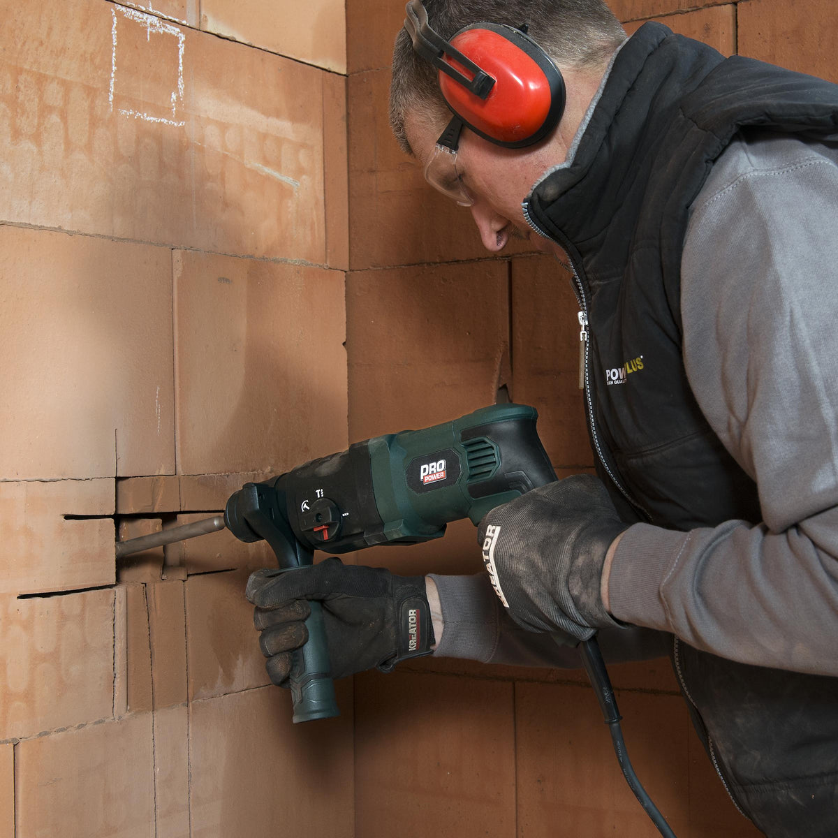 Borehammer 800 watt i kuffert