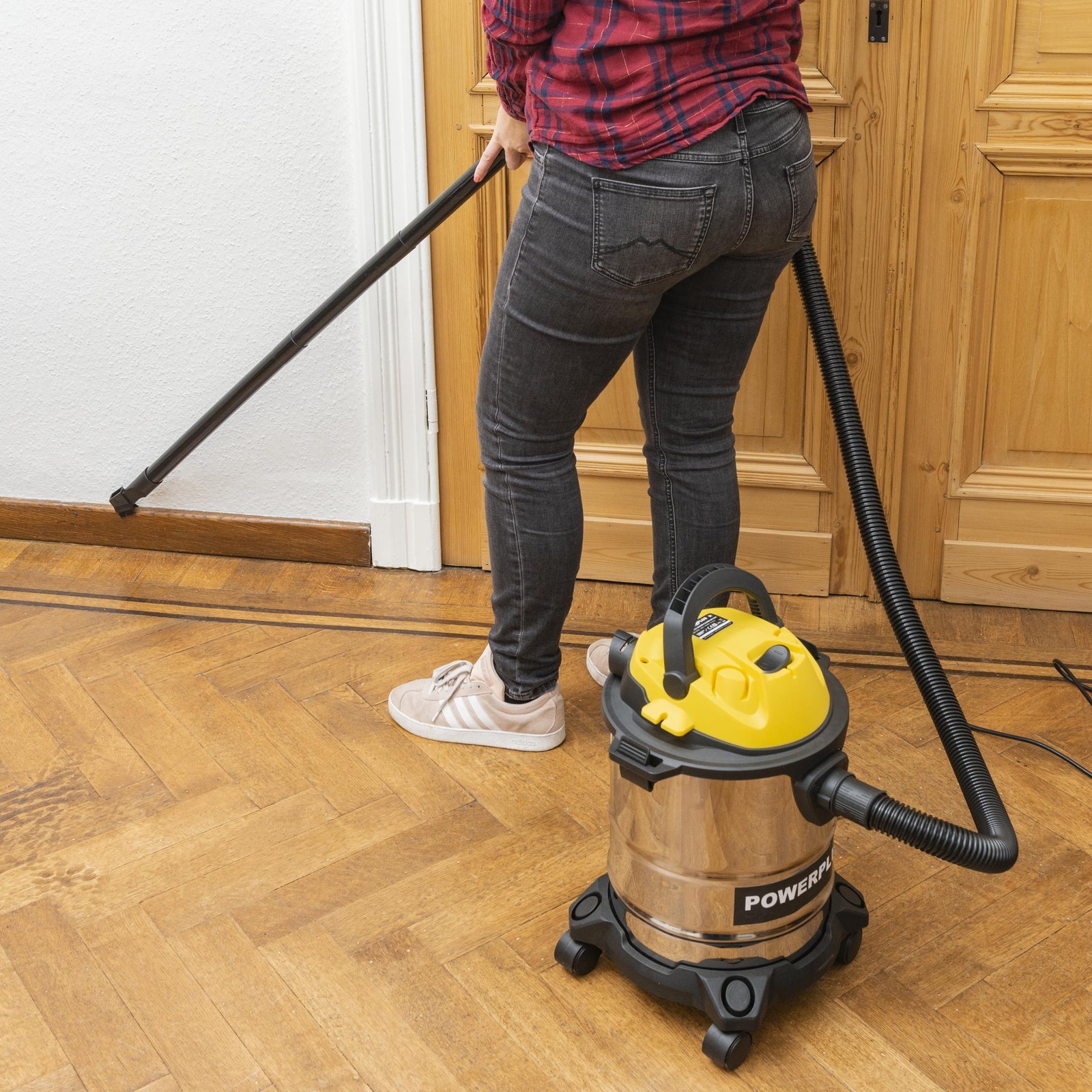 Våd og tør støvsuger 15L 1000W