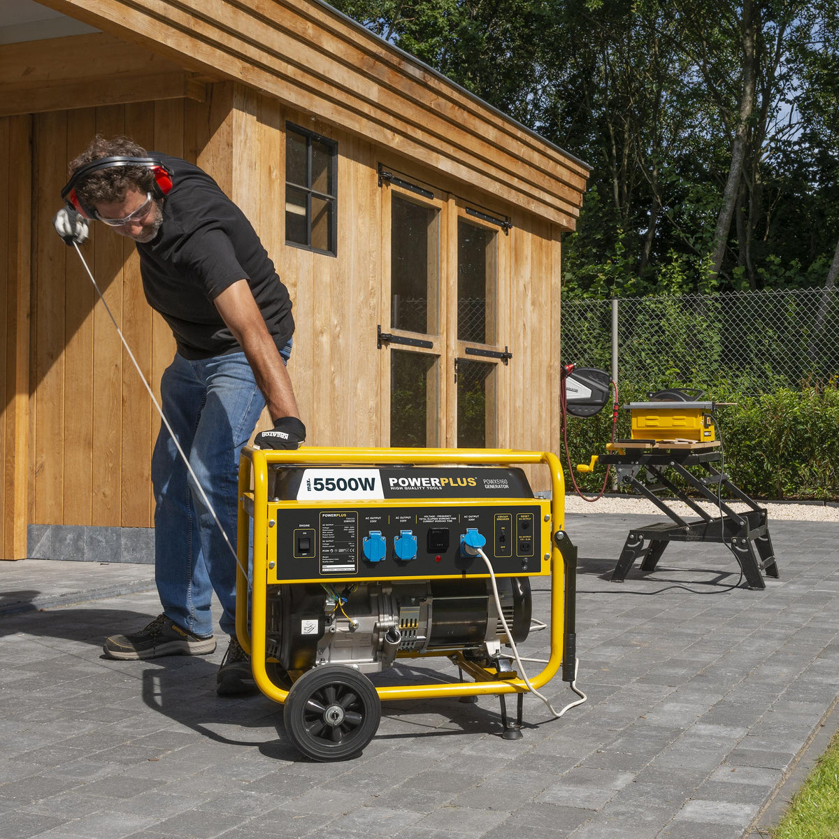 Benzin generator med hjul 5500 W 25 L