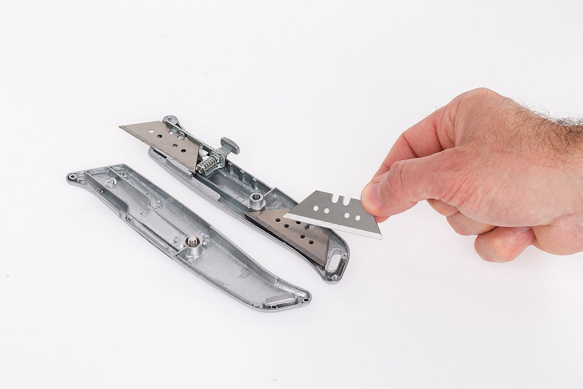 Universalkniv i metal