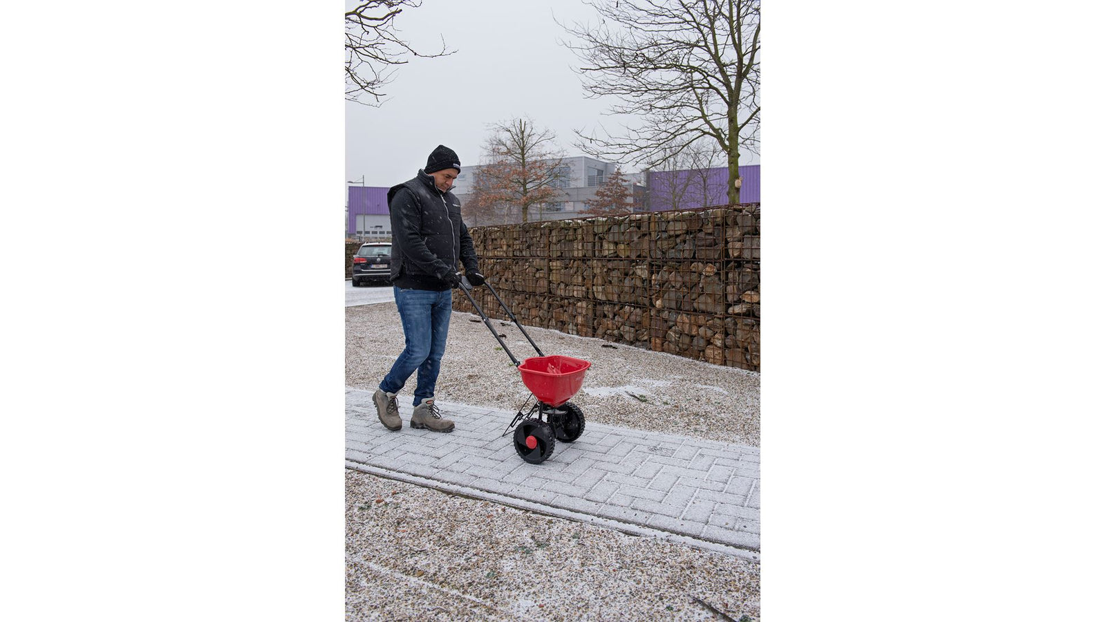Rotationsspreder 15 l til gødning, frø og salt